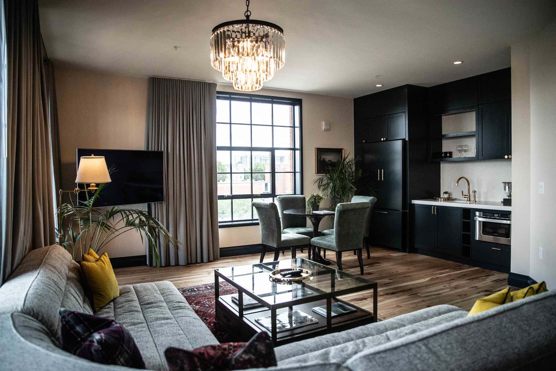 Dream-In-Blue-Photography-Denver-Boudoir-The-Ramble-Hotel